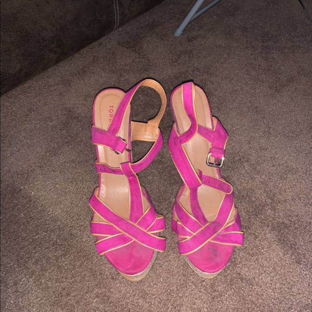 Strapped heel wedges